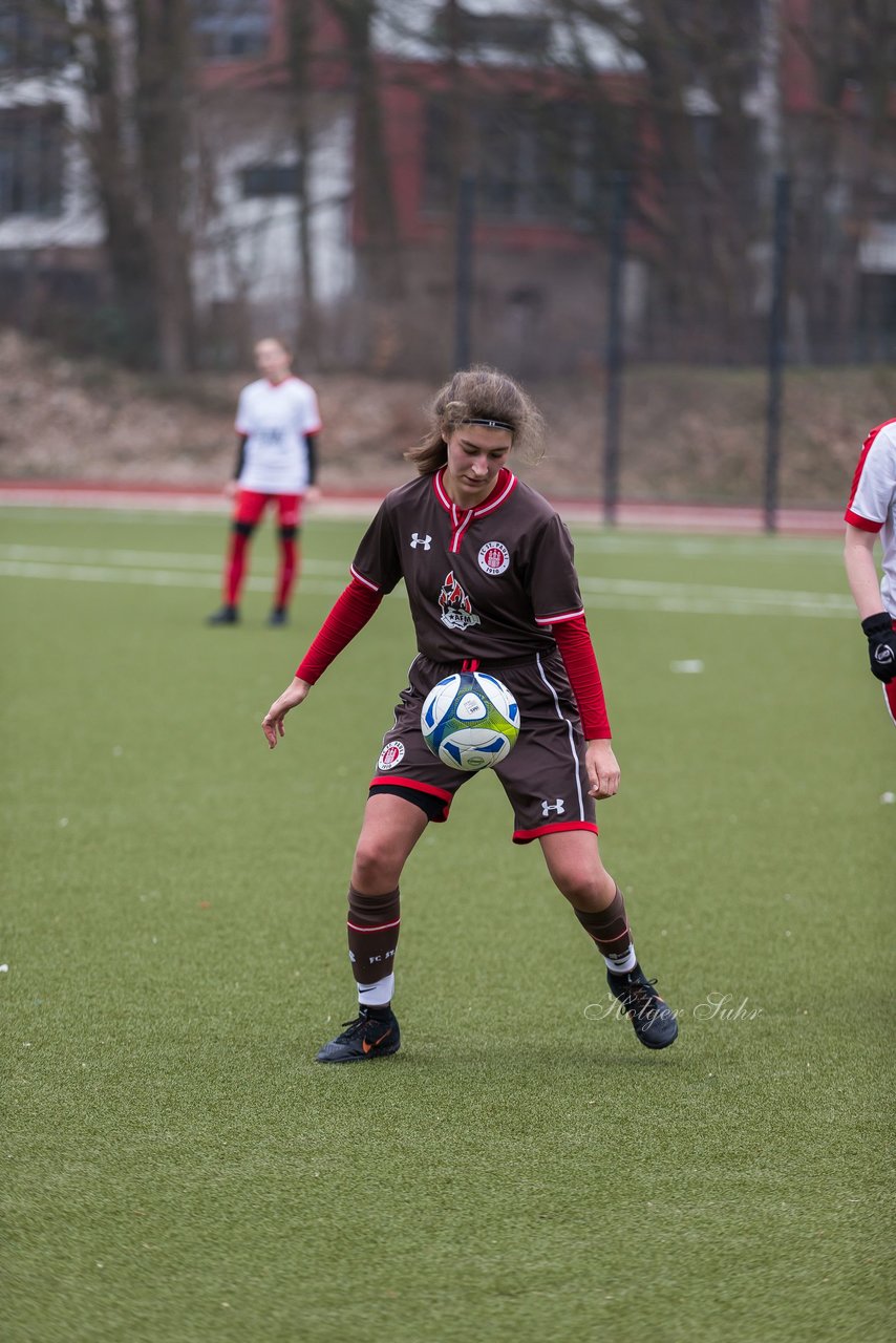 Bild 273 - B-Juniorinnen Walddoerfer - St.Pauli : Ergebnis: 4:1